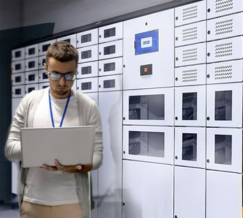 Smart locker system with emergency battery backup and offline operation support for business continuity