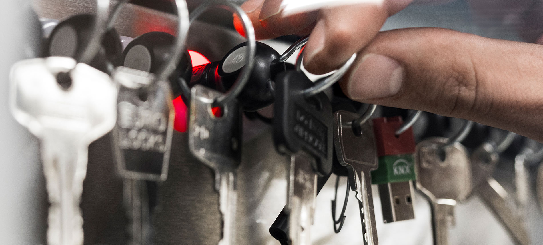 keytracer key exit alarm system